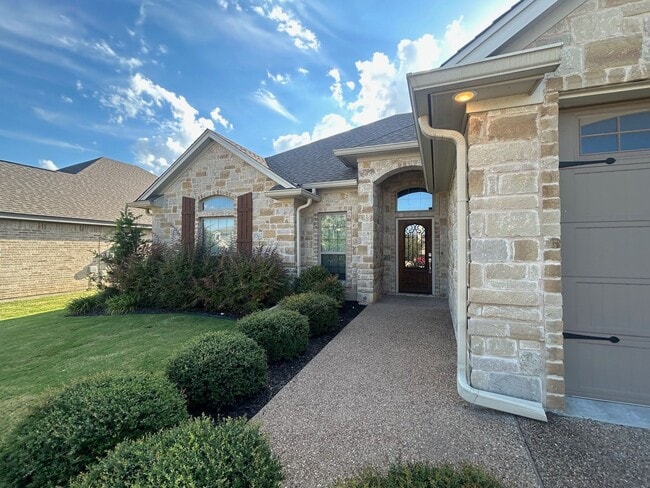 Photo - Beautiful Midway ISD Home