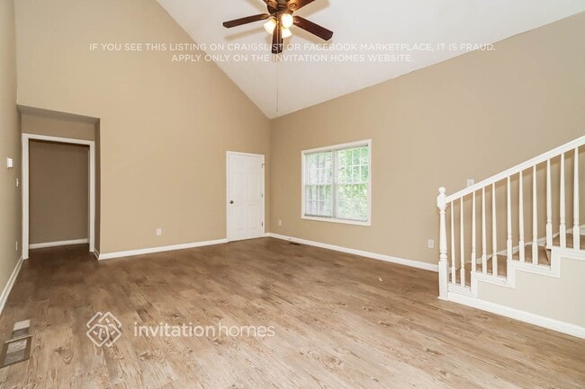 Photo - 6323 Temple St