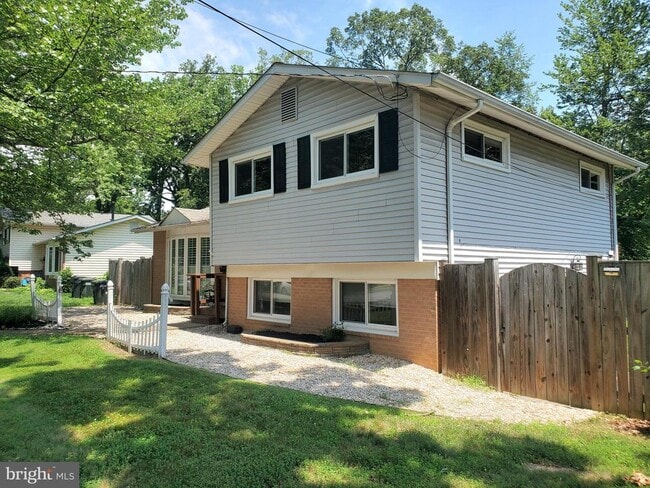 Photo - 4517 Mayfield Dr