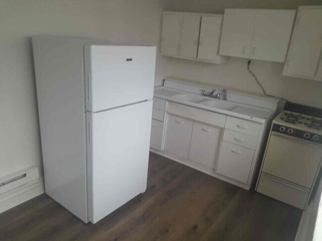 Photo - 120 Badger Ave Unit 1