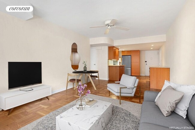 Photo - 520 E 81st St