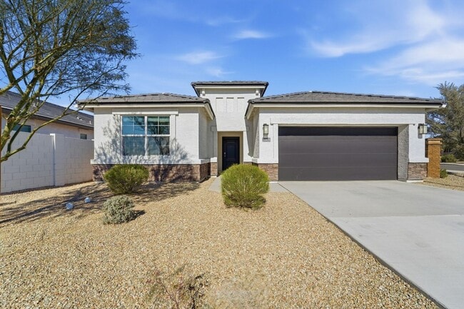 Photo - Modern 4-Bedroom Ranch-Style Corner Lot Home - *RENT SPECIAL*