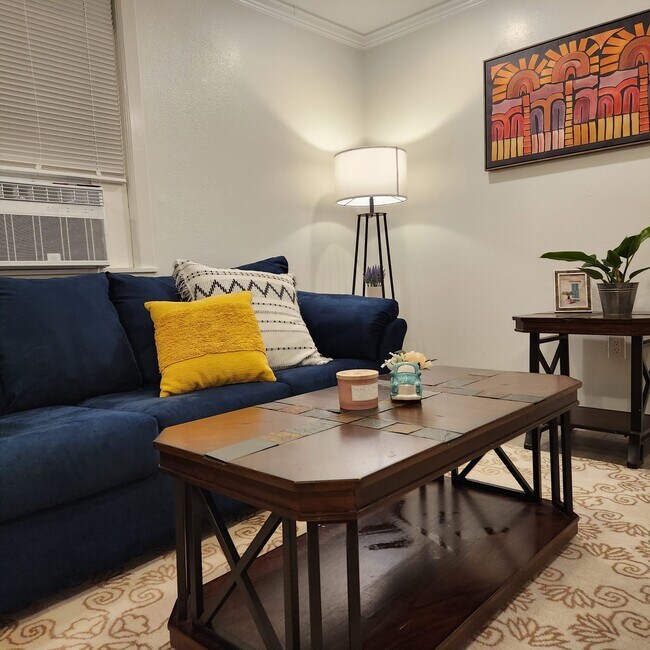 Photo - 4869 Tchoupitoulas St