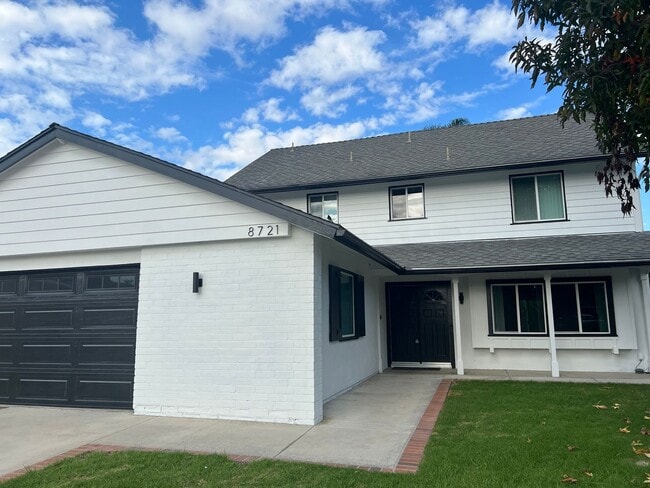 Photo - Moffett tract 5 bedroom home with pool in cul-de-sac