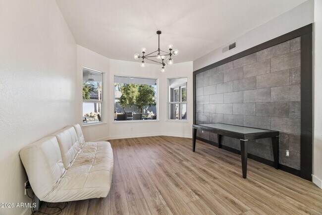 Photo - 2732 E Hillery Dr