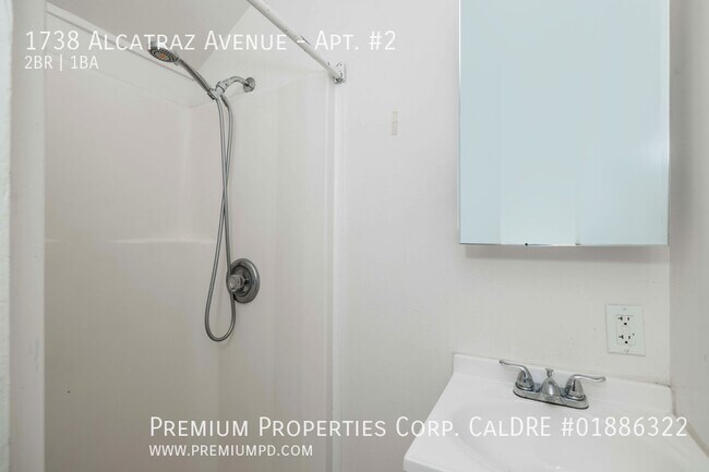 Photo - 1738 Alcatraz Ave Unit Apt. #2