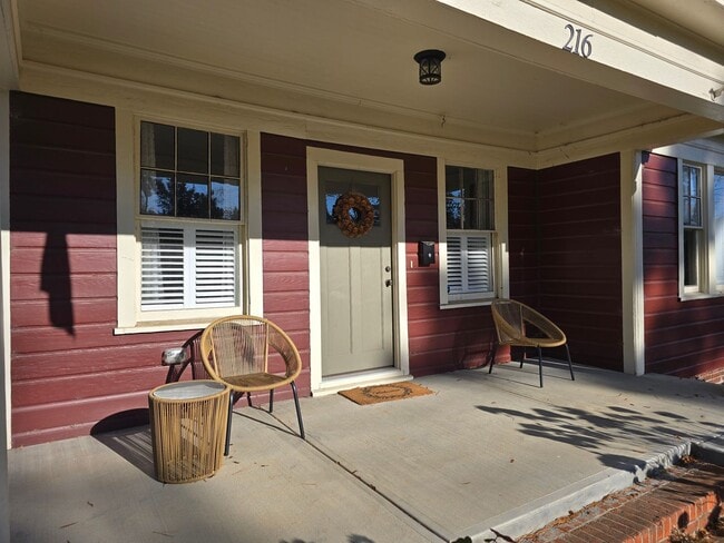 Photo - NEW LISTING!!!!!