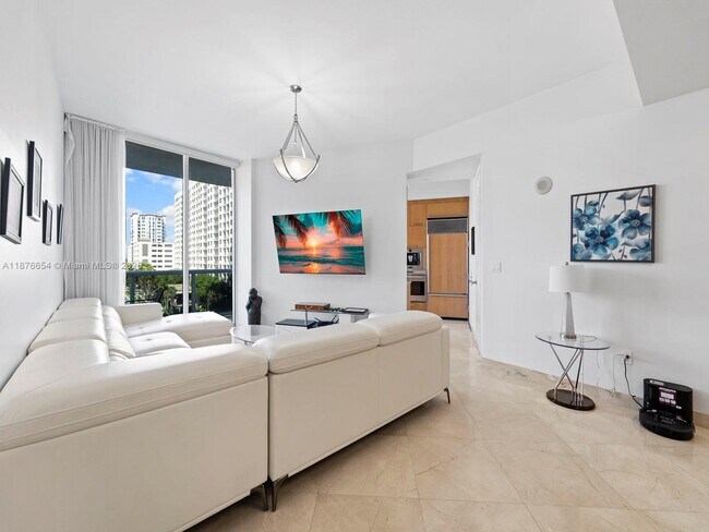 Photo - 15901 Collins Ave Unit 405