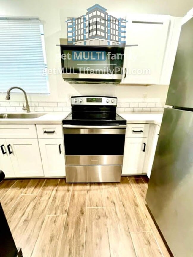 Photo - 1402 E McKinley St