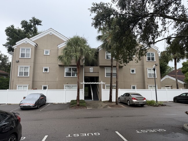 Photo - 15215 Amberly Dr Unit 212