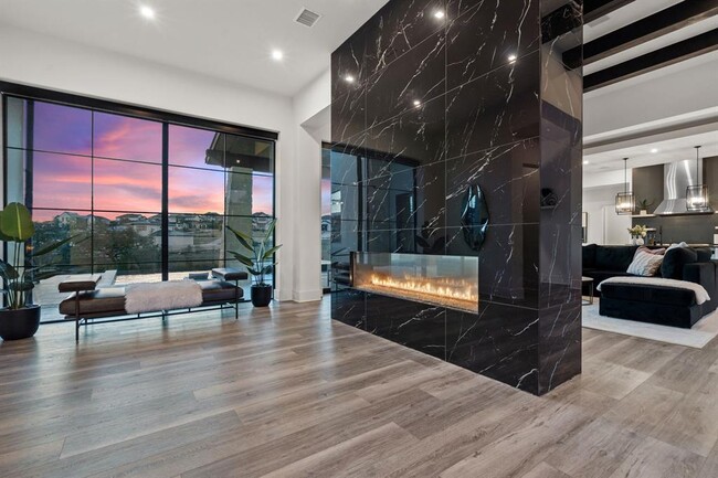 Photo - 5624 Sombria Ct