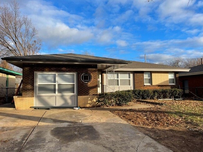 Photo - 4-bedroom, 2-bathroom home for rent in south Oklahoma City near SW 59th and May!