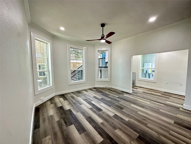 Photo - 2001 29th St