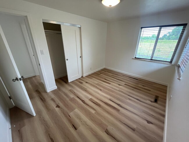 Photo - 229 Pennsylvania St