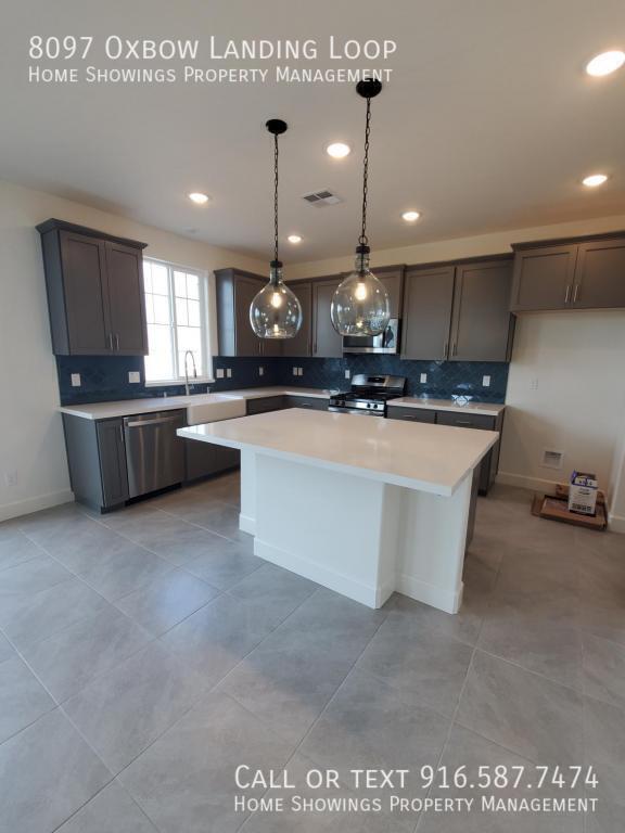 8097 Oxbow Lndg Lp