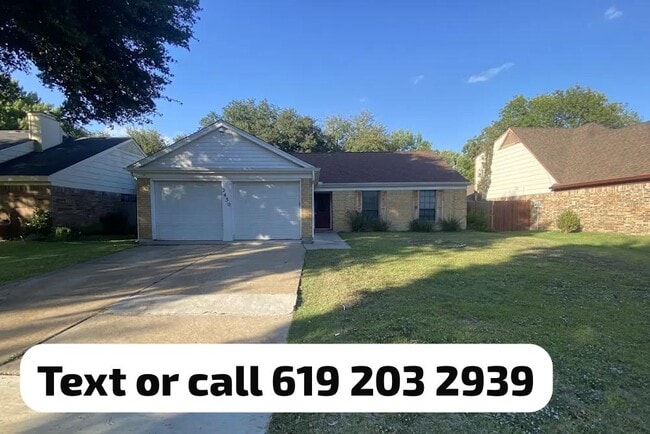 Photo - 2422 Bentley Dr