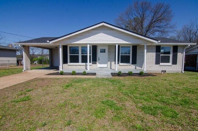 Photo - 3207 Healy Dr