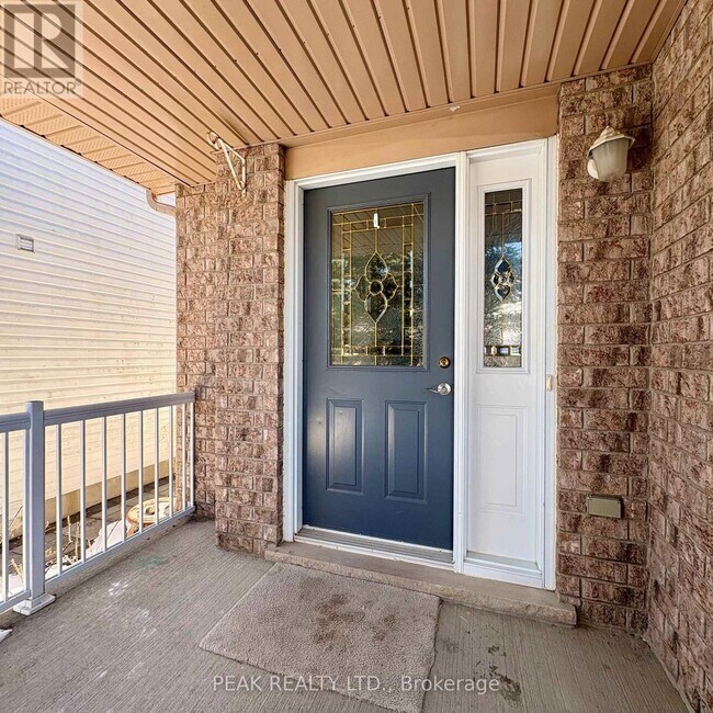 Photo - 629 Violet St