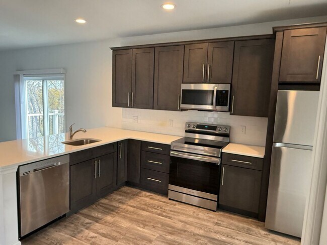 Photo - 1332 Genoa Street Unit 2