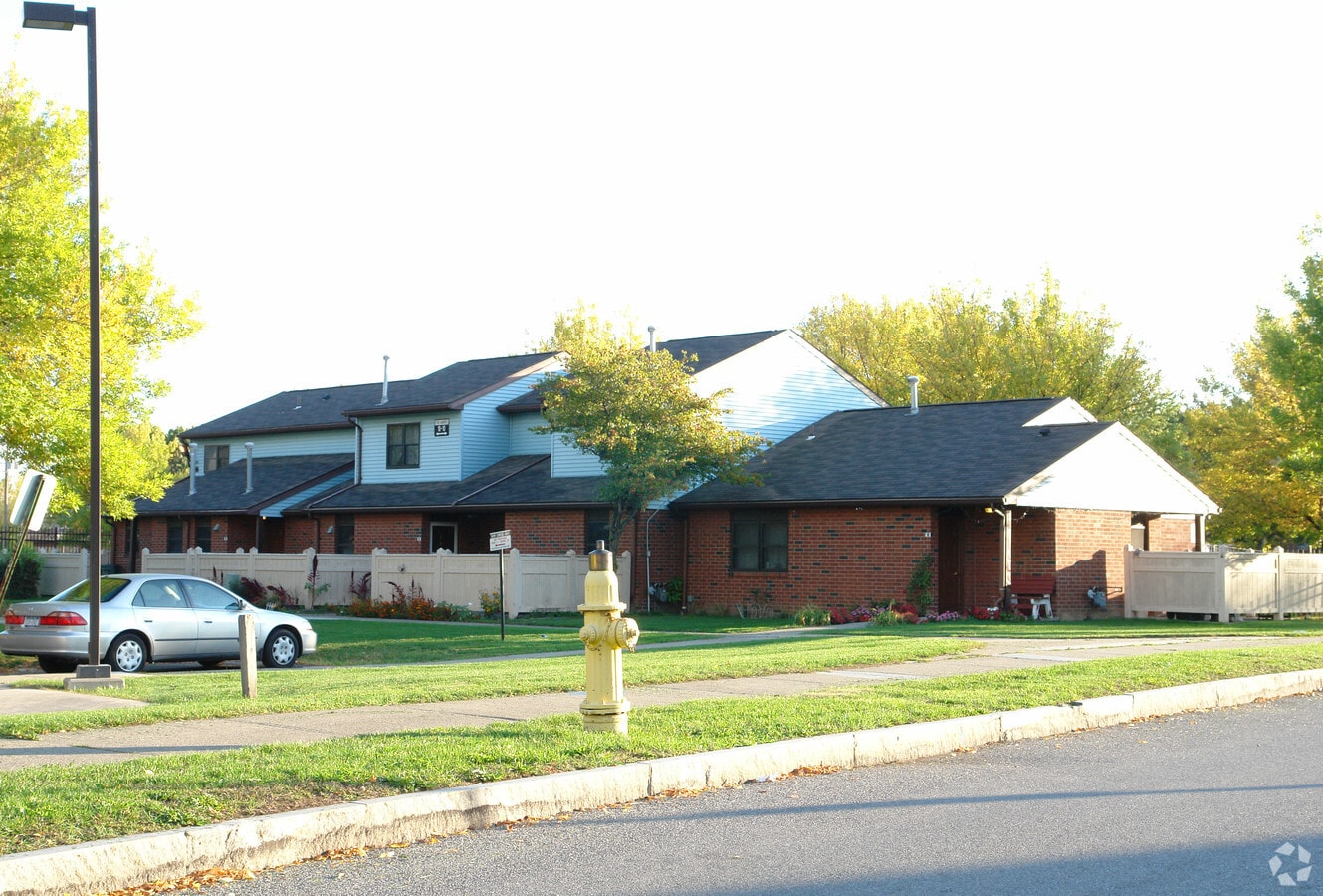 Harriet Tubman Estates - Harriet Tubman Estates Apartments