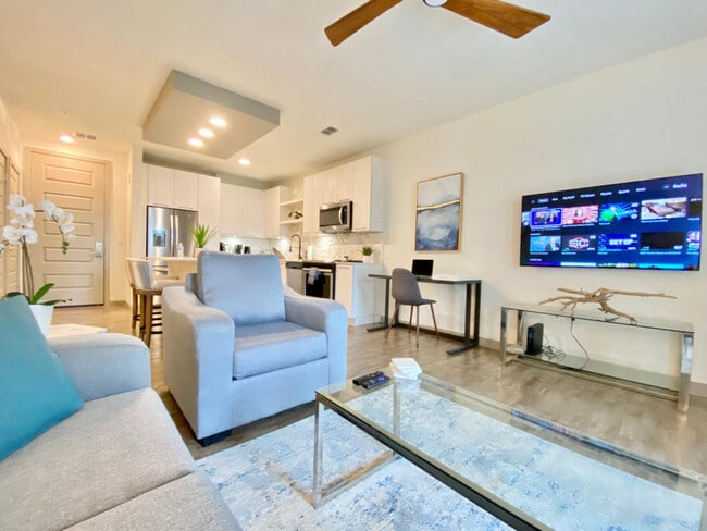 Building Photo - 7616 W Courtney Campbell Cswy Rental
