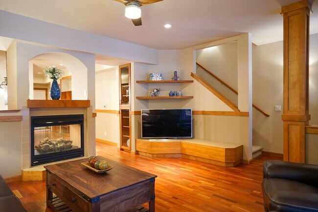 Photo - Executive Townhome - Walking distance to C...