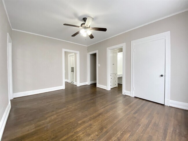 3920 Fannin St Unit 212