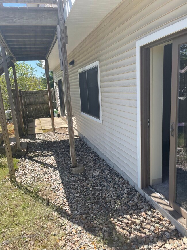 Photo - 2261 Washington St