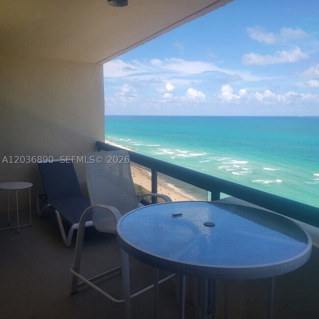 Photo - 2555 Collins Ave Unit 2207