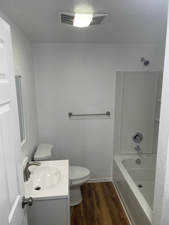 Photo - Adorable Newly Remodeled Rancher in Reardan