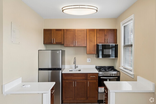 Interior Photo - The MacArthur Apartments