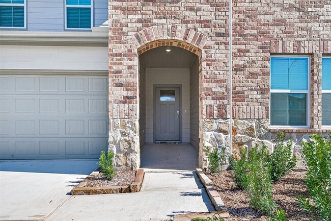 Photo - 4323 Camden Lakes St