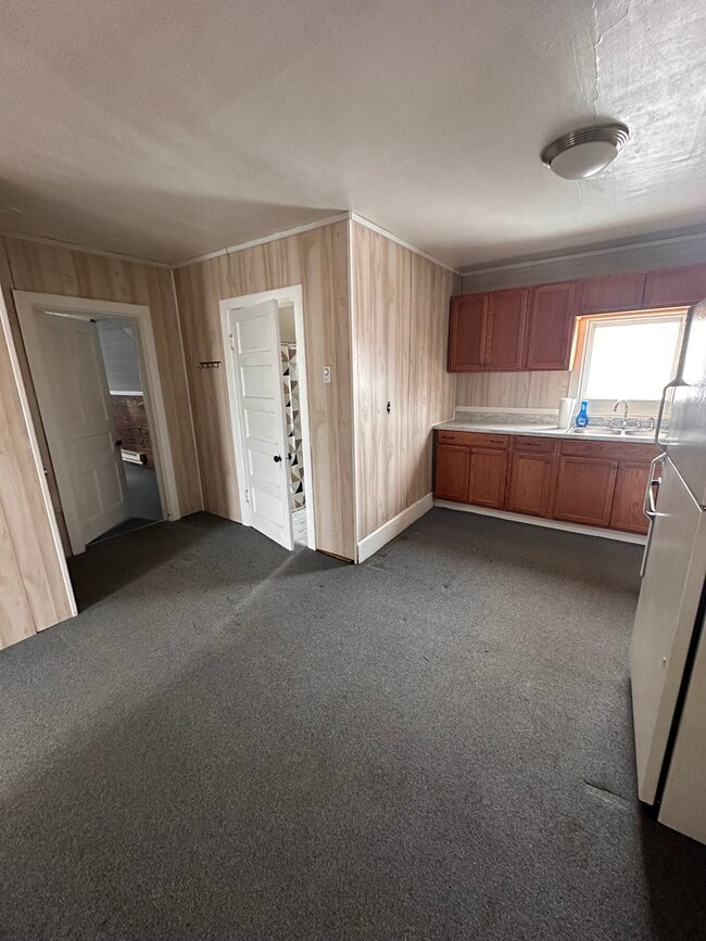 Photo - 19 Park St Unit Upper