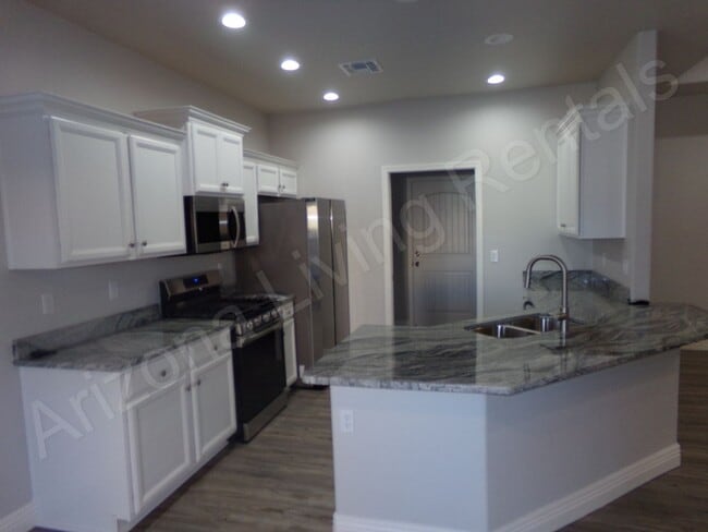 Photo - GORGEOUS 3 BEDROOM 2 BATHROOM HOME