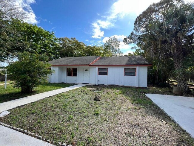Building Photo - 5170 2nd Rd Rental