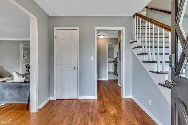 Photo - 367 Autumn Ln