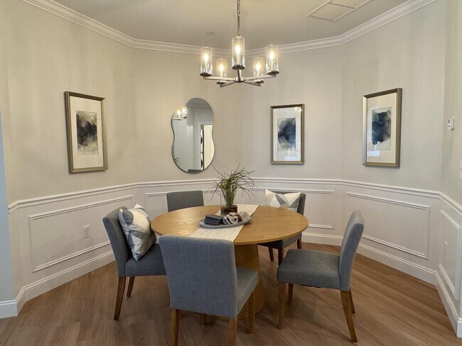 Photo - 74 Rockingham Rd Unit 108