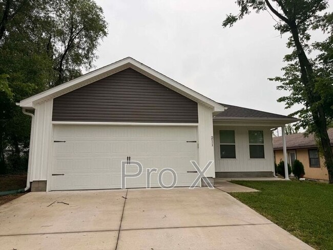 Photo - 211 S Galena Ave