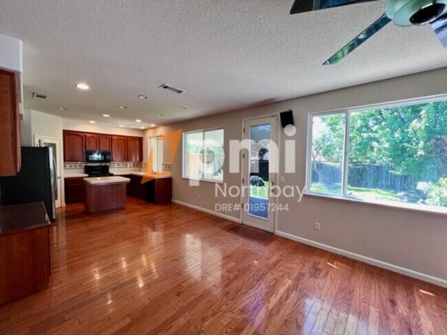 Photo - 2133 Beaujolais Ct