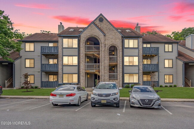 4403 Aberdeen Dr