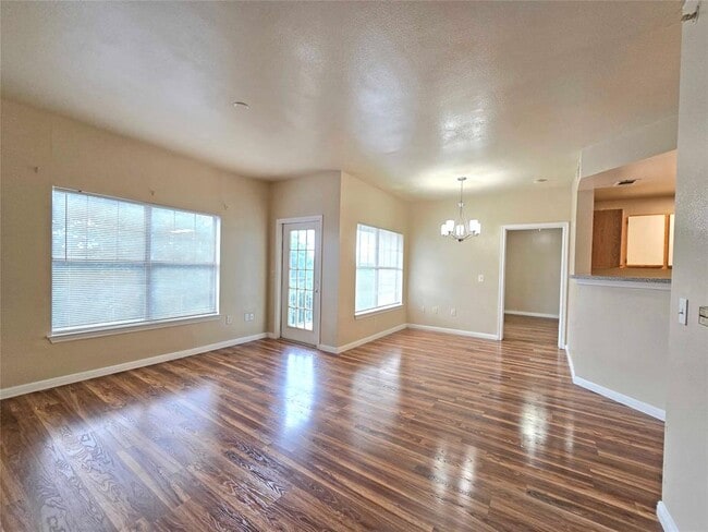 Photo - 2320 Gracy Farms Ln Unit 1123