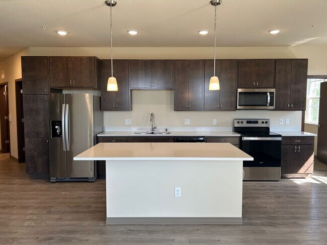 Photo - Madison Apartments