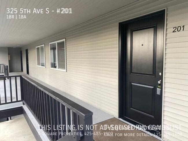 Photo - LOOK AND LEASE THIS WEEK! $500 OFF MOVE IN... Unidad 201