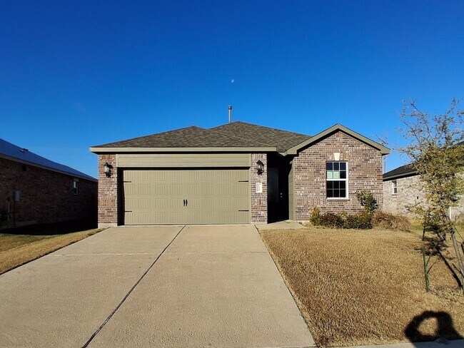 Building Photo - 1020 Calhoun Dr