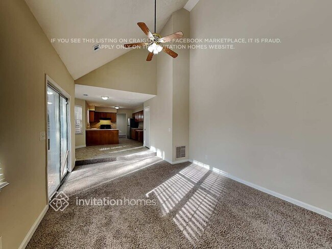 Photo - 2640 Woodside Dr