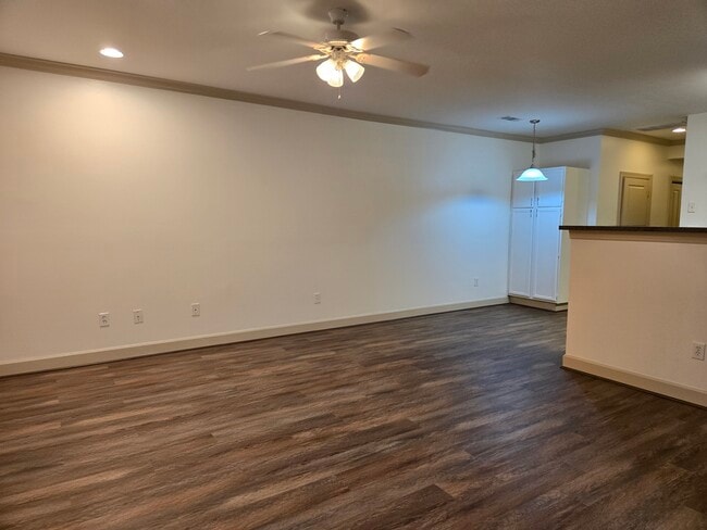 Photo - 1957 Wire Rd Unit Madison Park