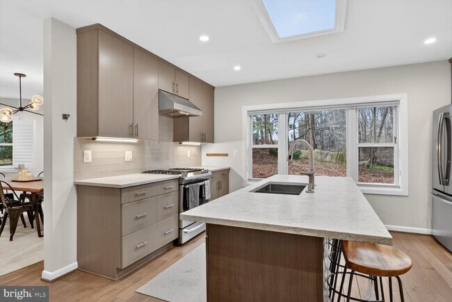 Photo - 5908 17th St NW