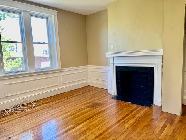 Photo - 74 Egmont St Unit 5