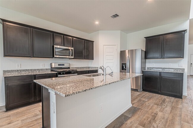 Photo - 4014 Windstone Gln Wy