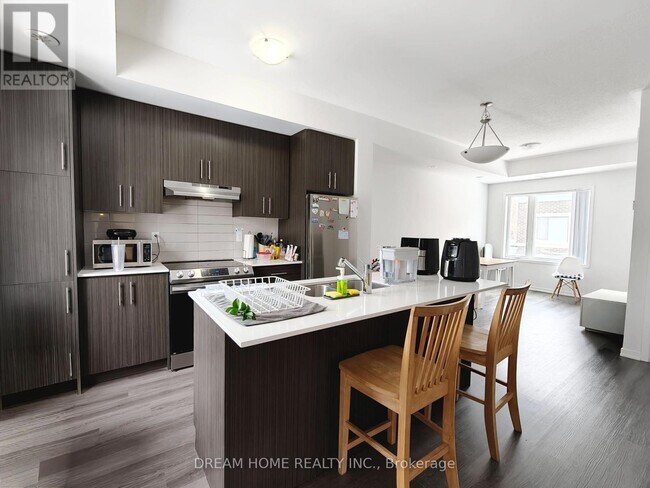 Photo - 10 William Jackson Wy